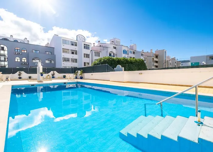 Beautifull Centralapart W/pool Apartment